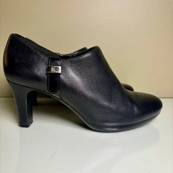 Anne Klein Women's Seabed Leather Bootie - Picture 2 of 10